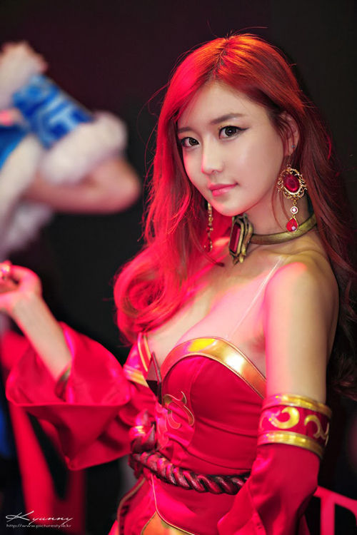 DOTA2 36D火女莉娜COSPLAY盛宴