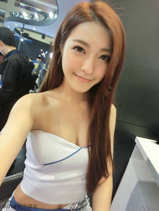 <em>台妹</em>素颜当Showgirl 宅男热捧为展场魔王_中搜