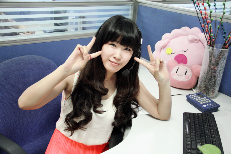 百花齐放争奇艳 客服世界杯每周美女客服推荐