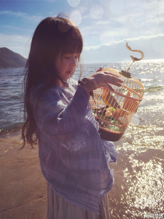 感觉自己萌萌哒 小月儿刘楚恬萌图赏_Z攻略-专