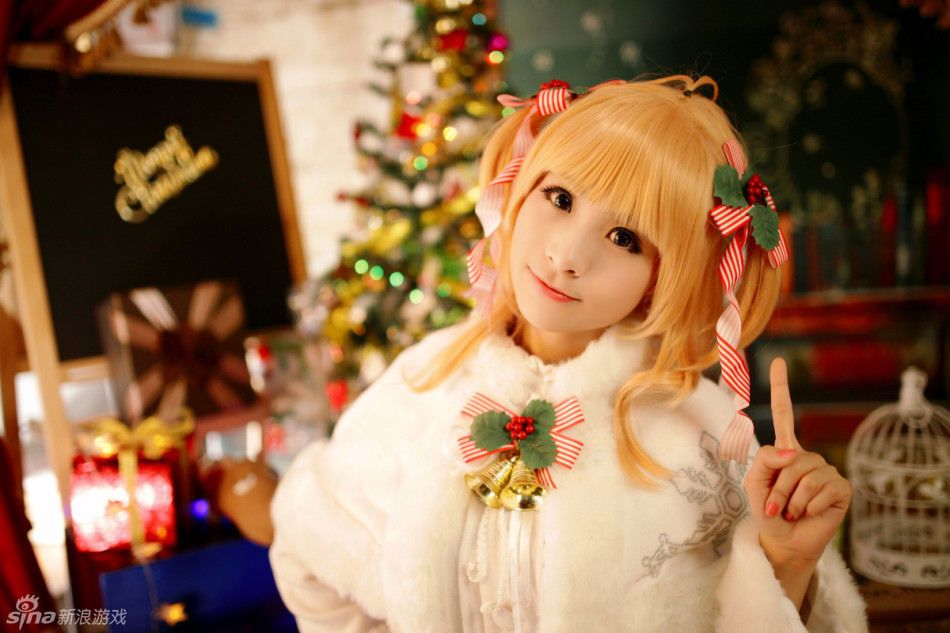 看游戏正妹主播白鹭圣诞版小樱写真集_Z攻略