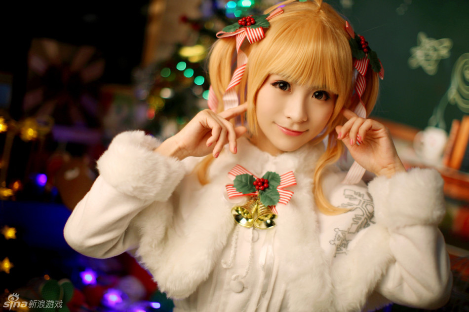看游戏正妹主播白鹭圣诞版小樱写真集_Z攻略