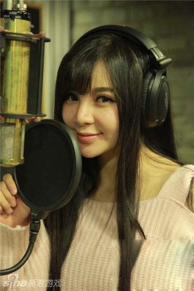 白狐女神谢容儿代言国产游戏 倾情献唱主题曲