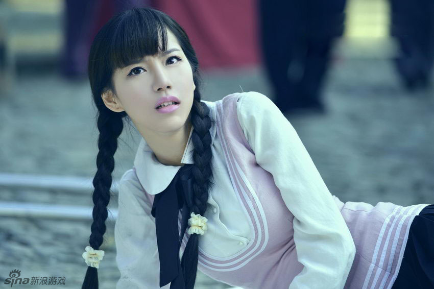 游戏女神叶梓萱进军娱乐圈 助黄晓明喜结良缘