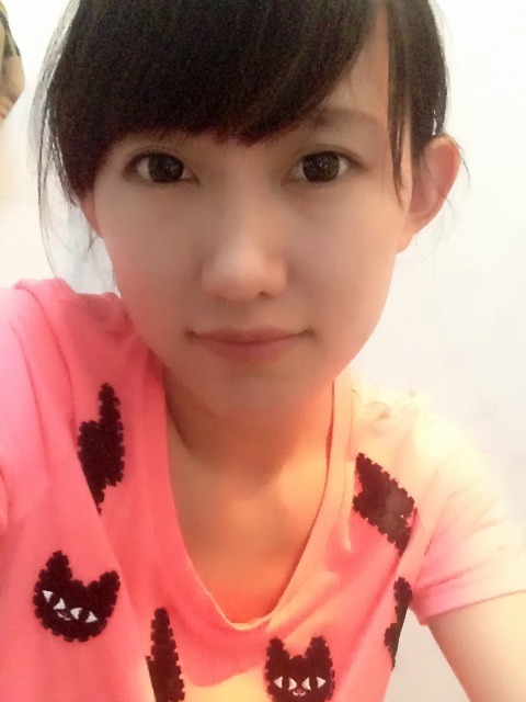 DOTA2天梯5000分正妹大神 lilith清纯照_Z攻略