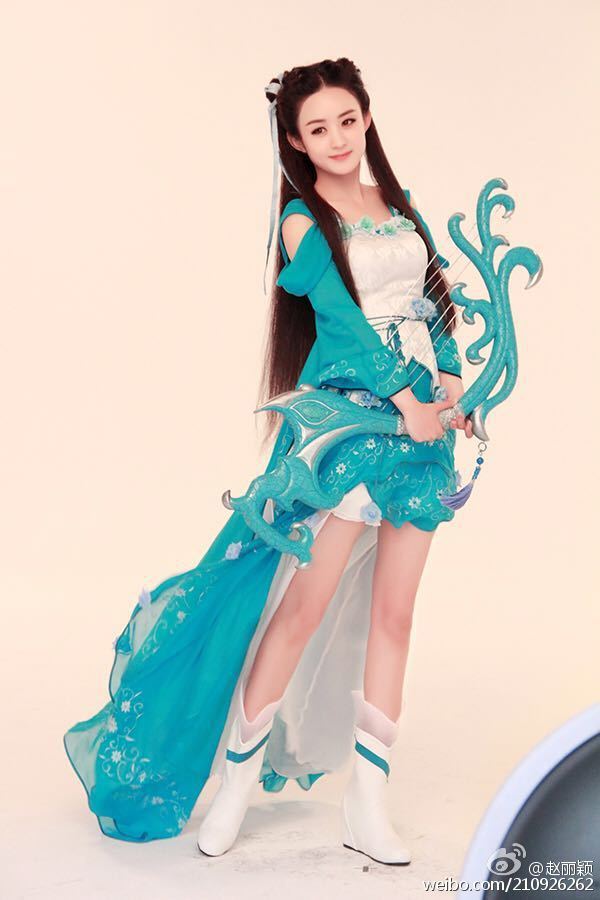 金鹰女神赵丽颖加盟手游代言图片