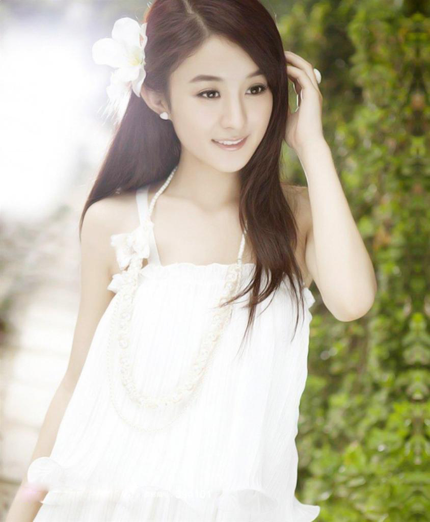 女神赵丽颖加盟手游代言 造型曝光_Z攻略-专注