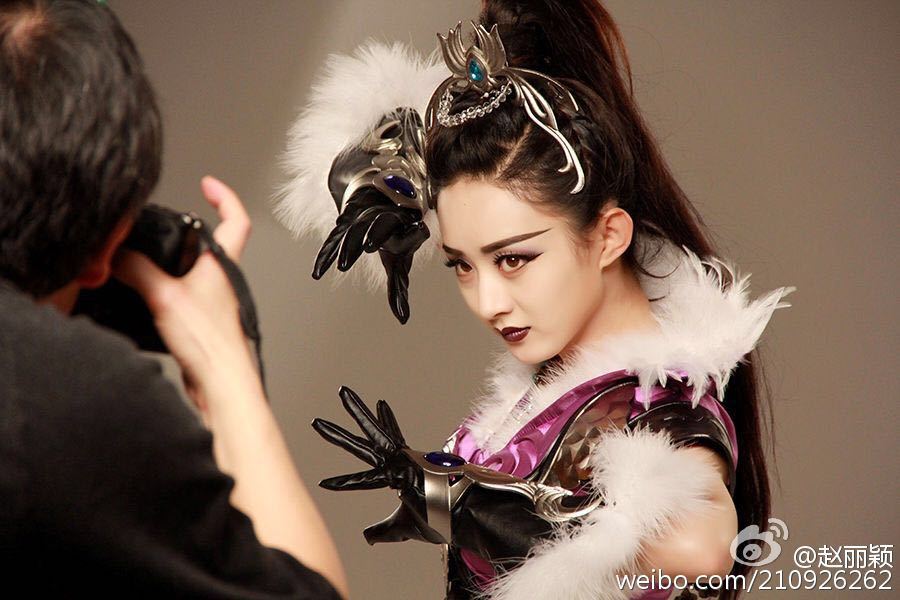 女神赵丽颖加盟手游代言 造型曝光_Z攻略-专注