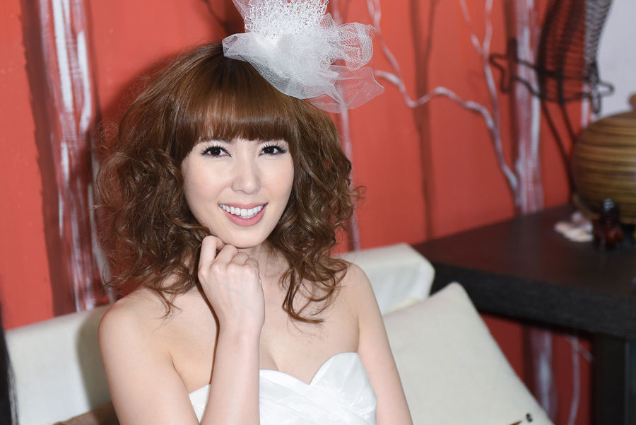 波多野结衣婚纱
