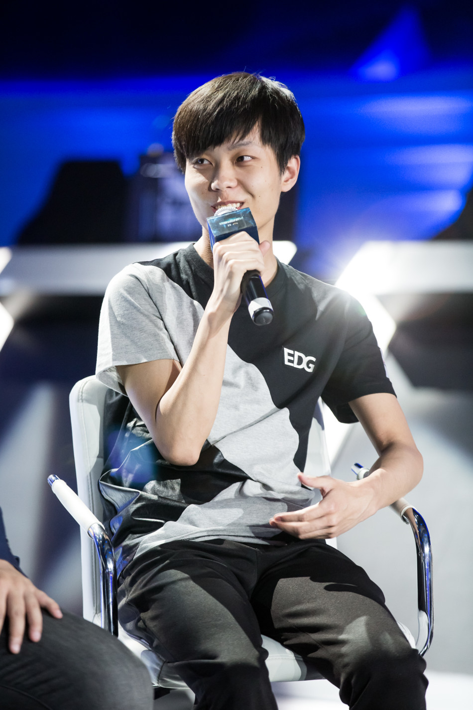 EDG战队冠军之夜现场高清图集-英雄联盟专区