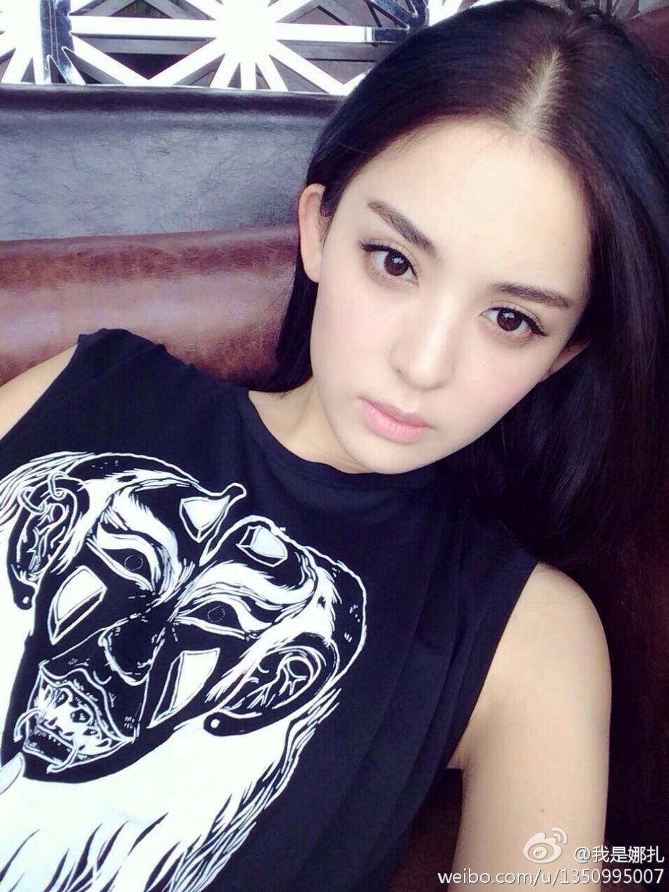 女神古力娜扎代言手游 开拍同名大片_Z攻略-专