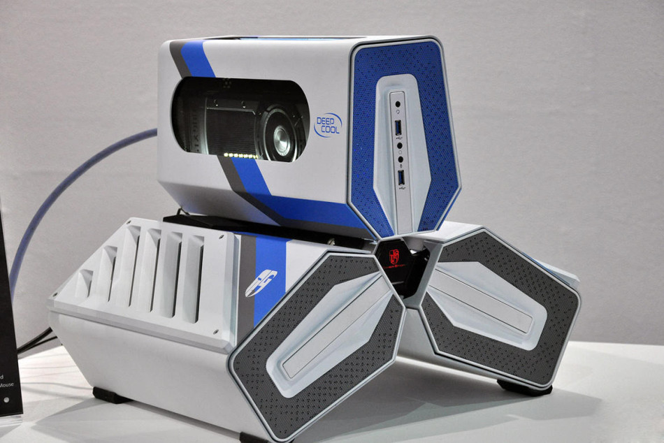 台北电脑展神级奇葩机箱鉴赏 - 新浪游戏