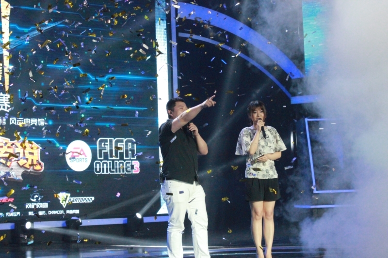 戴佩妮与SNH48为高校电竞献唱-DOTA2专区