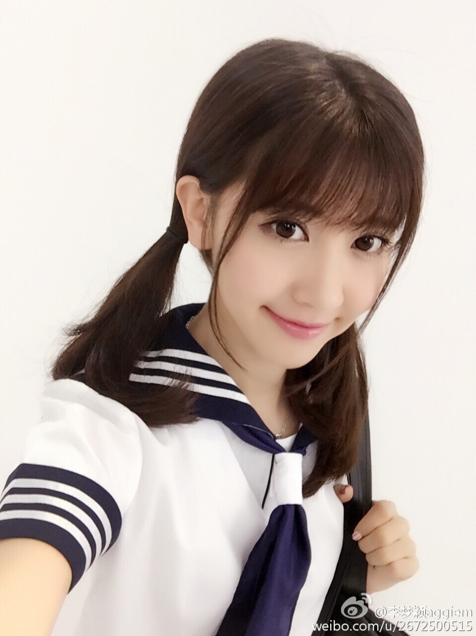 > 女神助阵 李梦颖现身某游戏网剧剧组