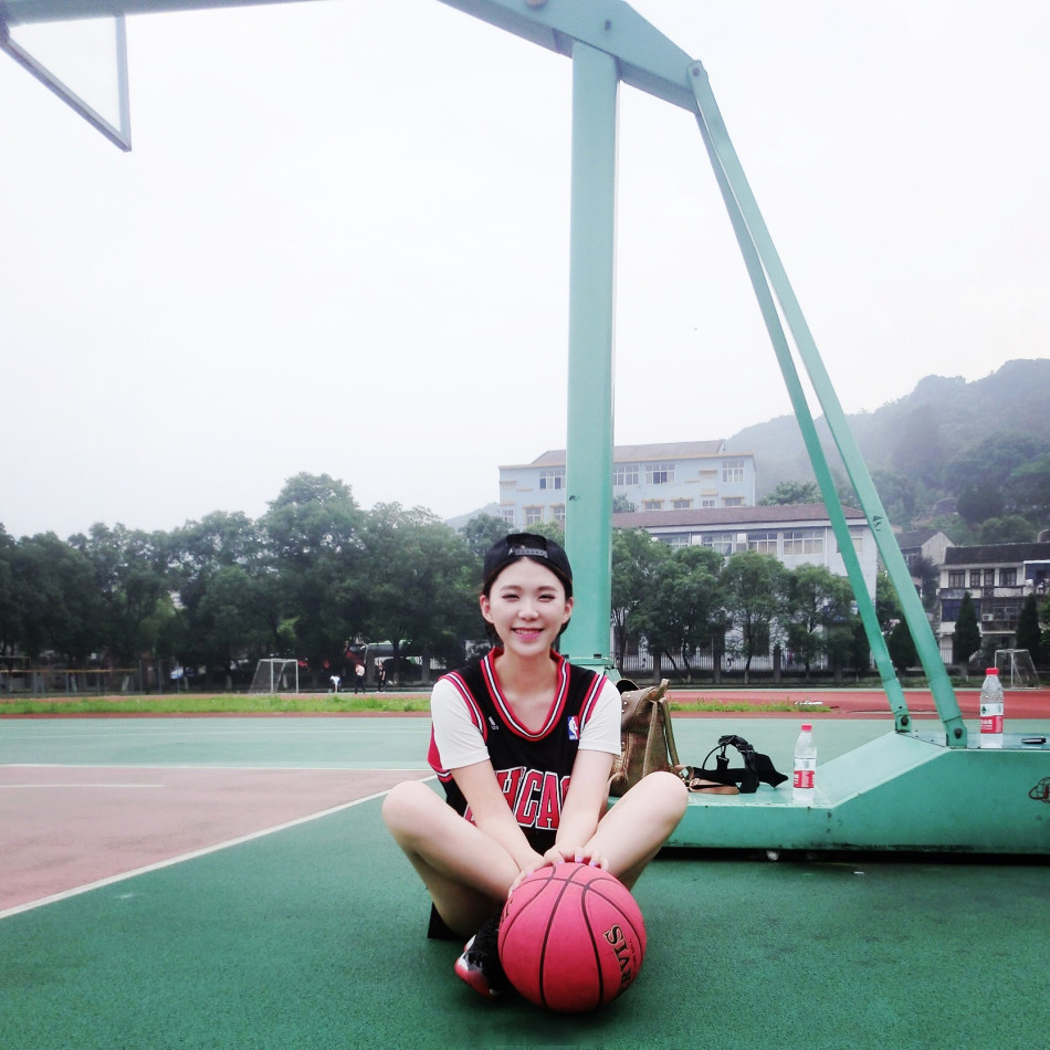会打篮球的游戏女神吴港欧_Z攻略-专注于游戏攻略的网站