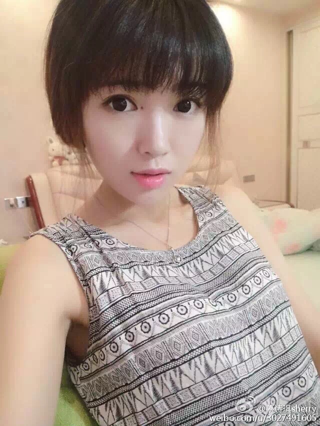 游戏女主播慕诗琪被调侃大嘴