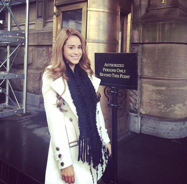 墨西哥气象主播拍内衣写真_Z攻略-专注于游戏