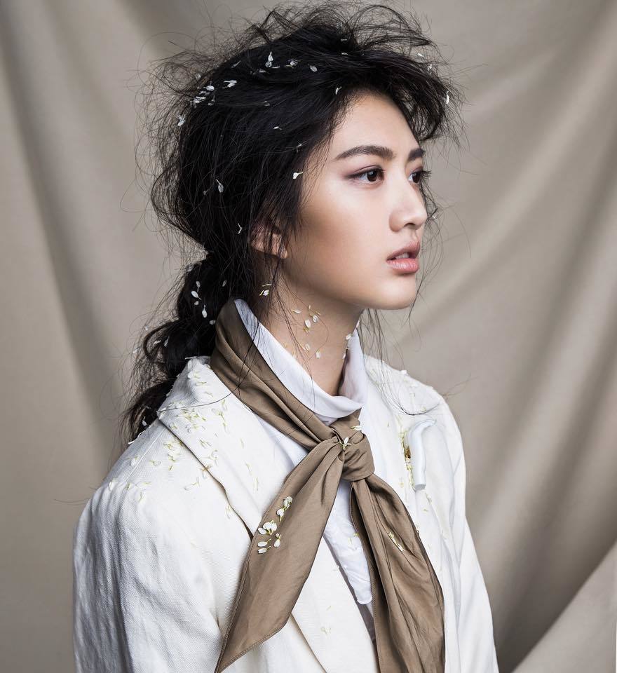 正妹COS「深V版」美少女战士