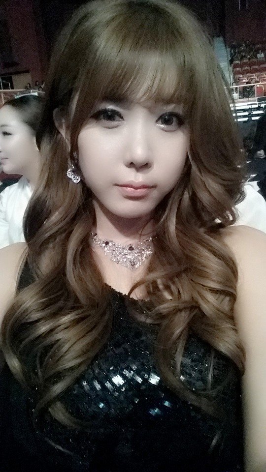 正妹Showgirl许允美参加Gstar_Z攻略-专注于游