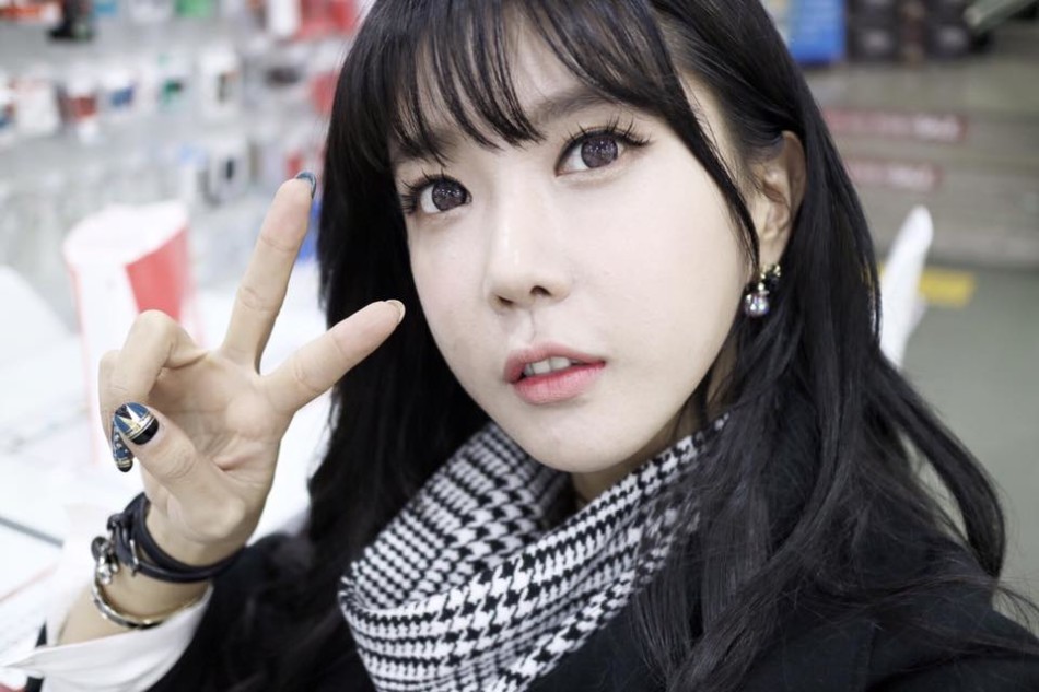 正妹Showgirl许允美参加Gstar_Z攻略-专注于游