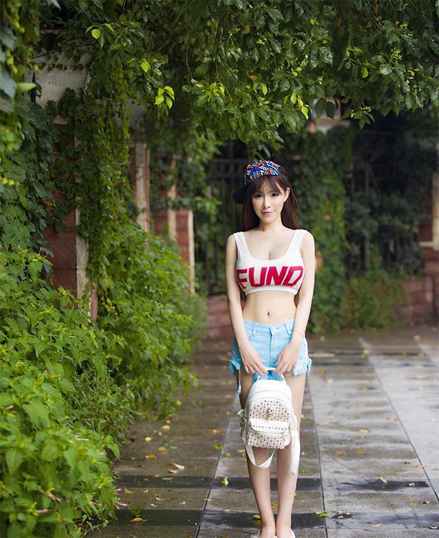 Showgirl乳神金小小参演网剧_Z攻略-专注于游戏攻略的网站