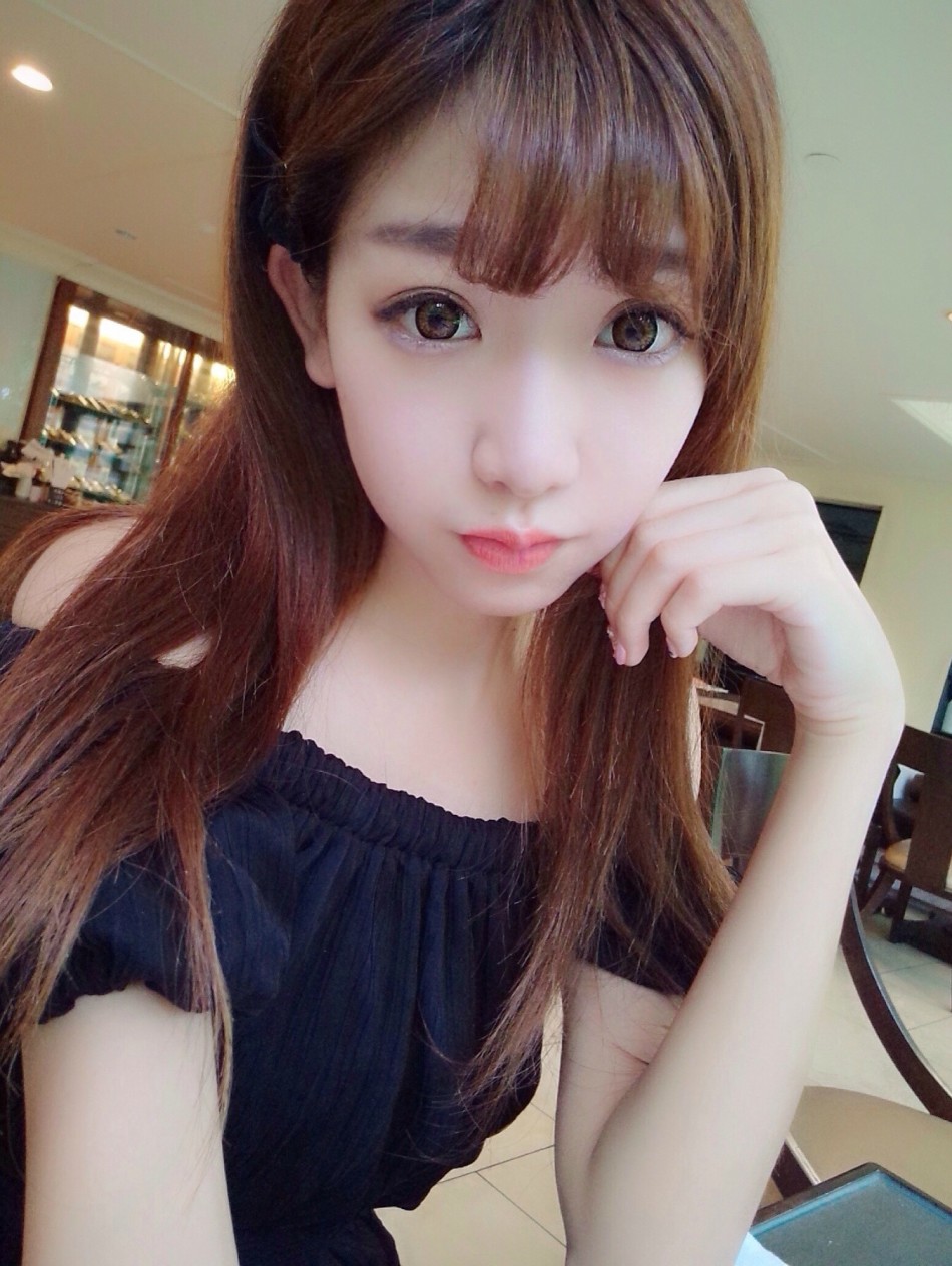小林志玲陈潇代言游戏_高清图集_新浪网