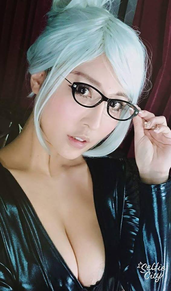 内衣外拍视频_内衣美女