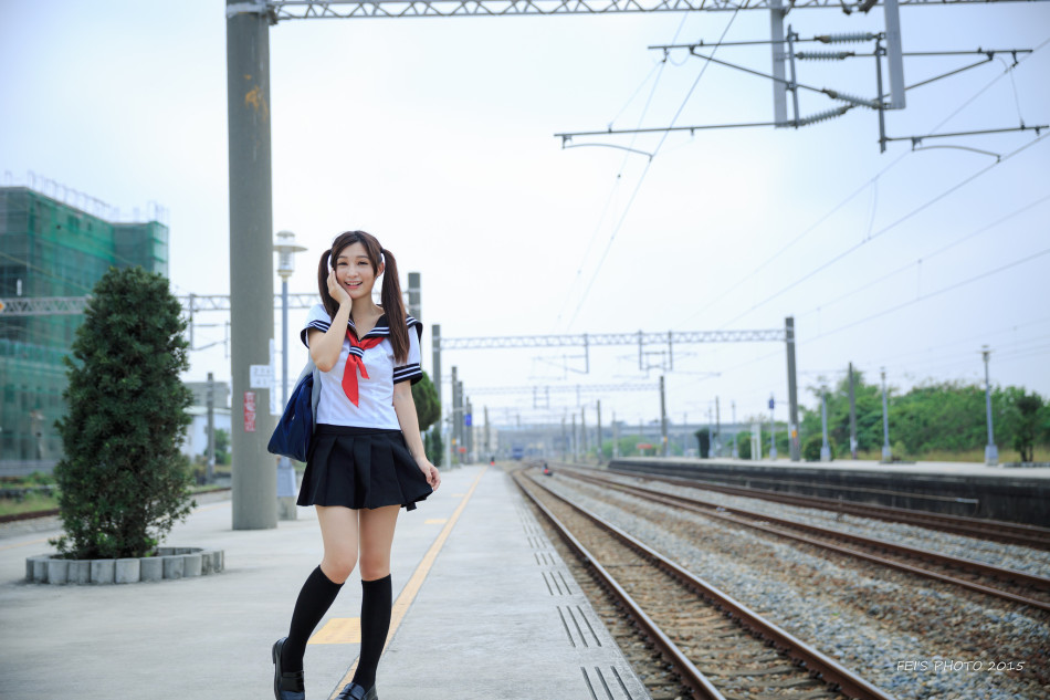 LOL女主播晒比基尼辣照_Z攻略-专注于游戏攻