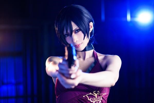 女旗袍身穿高叉僵尸大战性感间谍特工Cospla性感模特孙允珠图片
