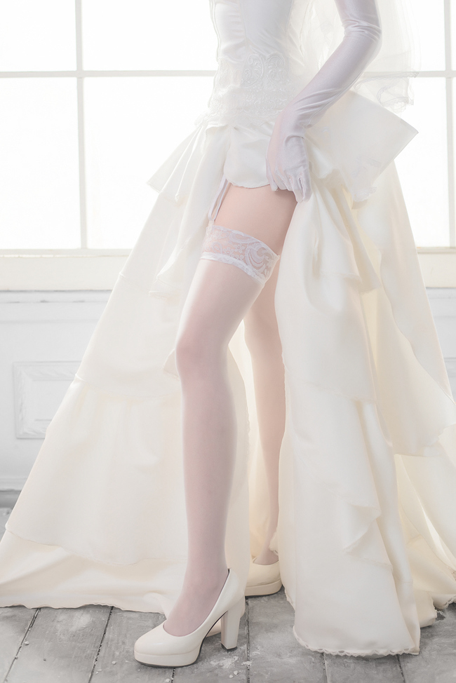白色婚纱丝袜_白色婚纱图片