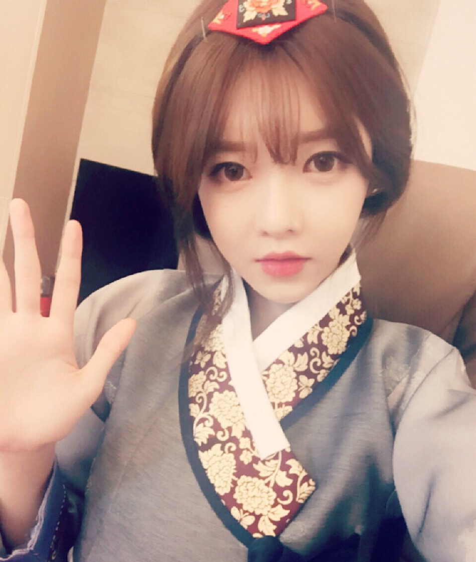 阿英(2)