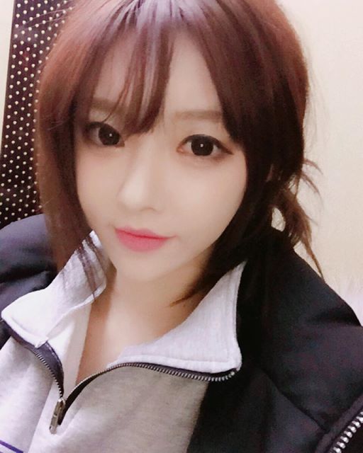 南韩性感女主播晒私照最爱LOL_Z攻略-专注于