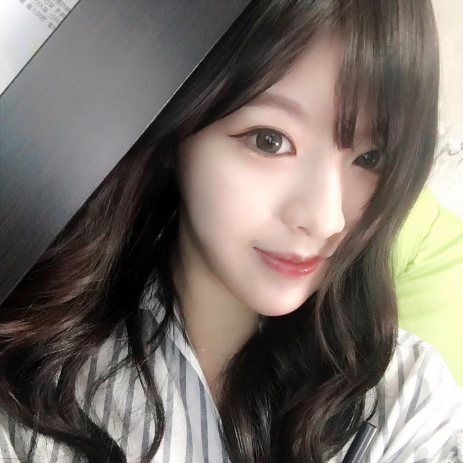 女朋友型的性感南韩女主播私照_Z攻略-专注于