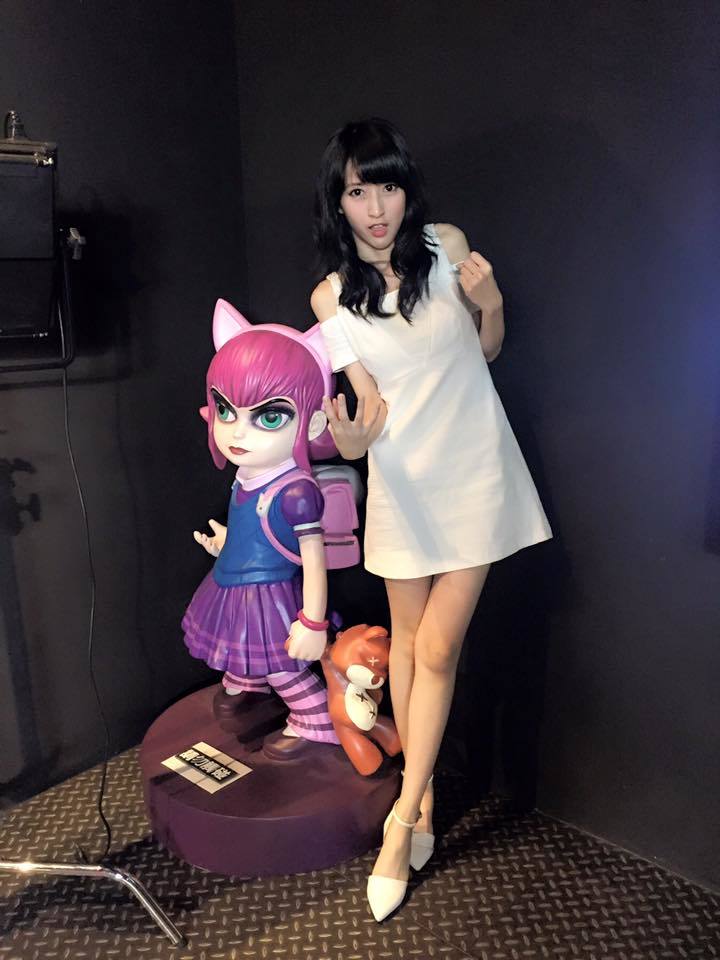 笑容好甜 台湾LOL主持私照_Z攻略-专注于游戏