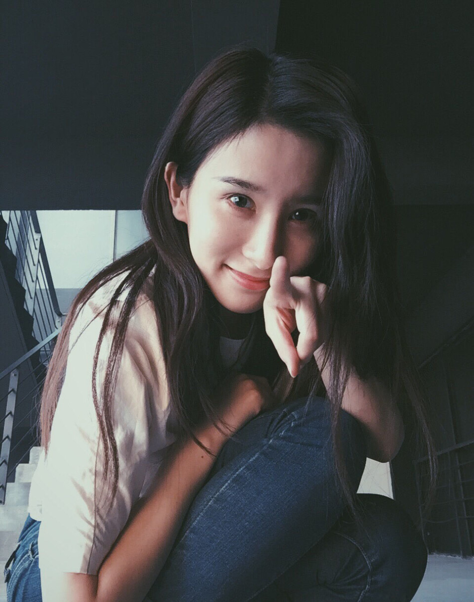 羺־ᡱNina
