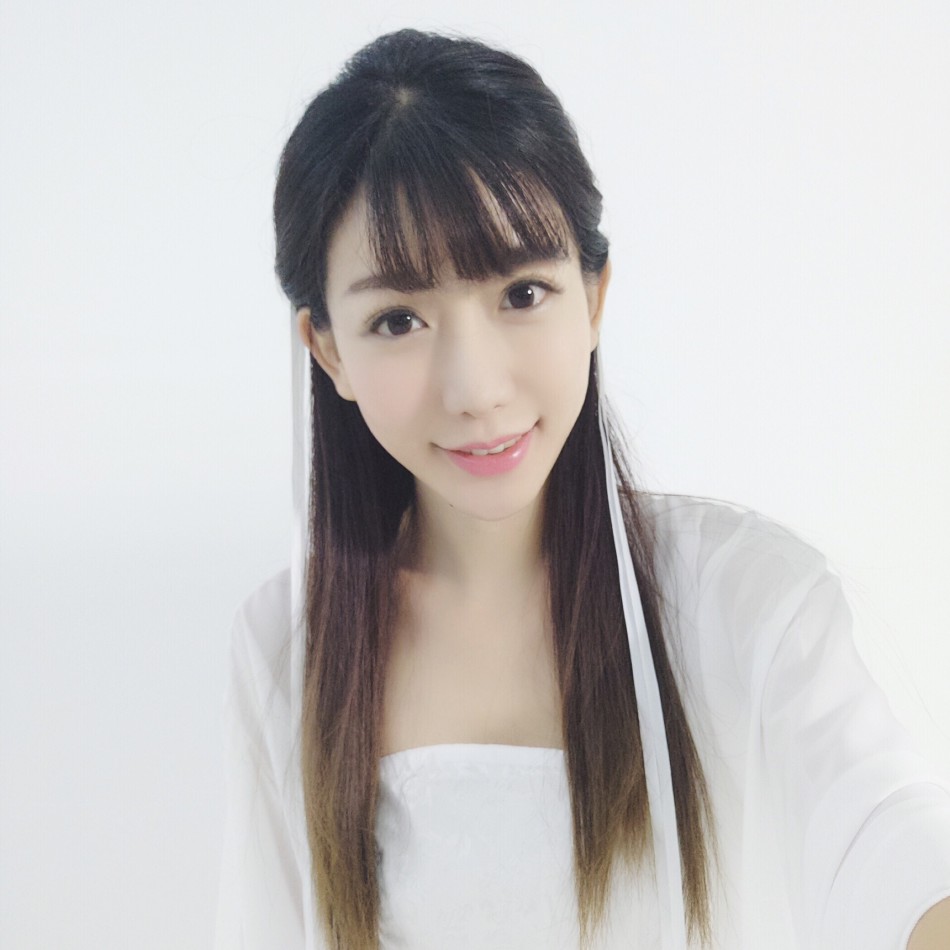 小林志玲代言游戏晒私照 网游:女神美死啦!_Z攻