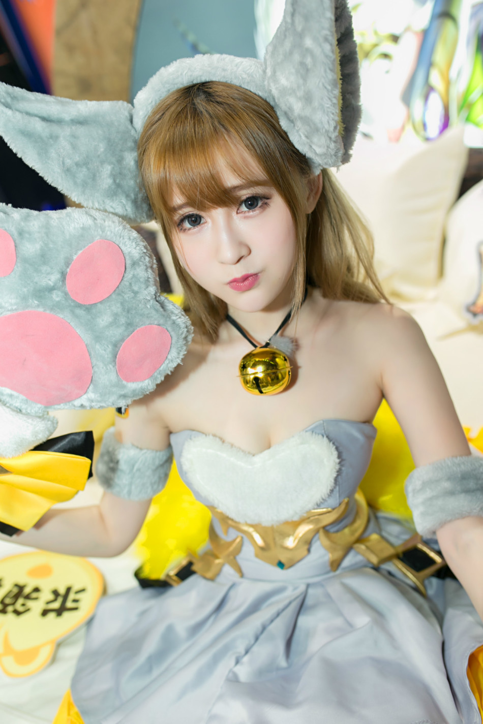 陈雨涵CJ化身「神奇宝贝」 众训练师频频掏球_Z攻略-专注于游戏攻略的网站