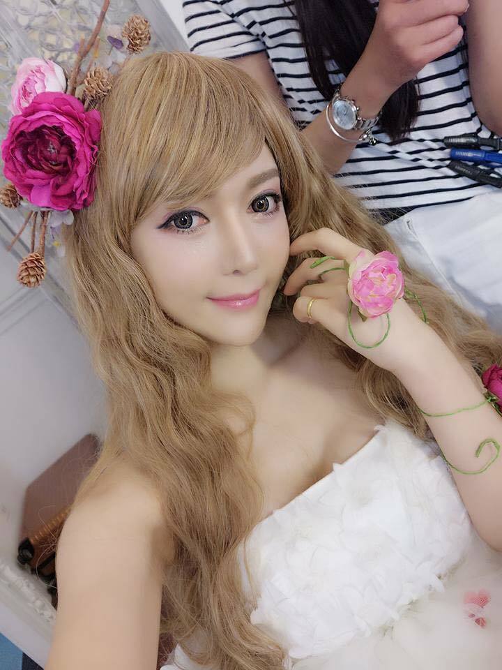 台湾游戏女主播莉亚性感私照