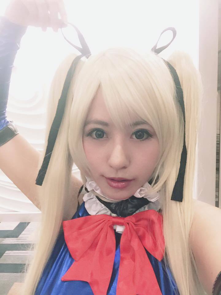 二次元才有的美好身材 台湾coser晒性感私照_