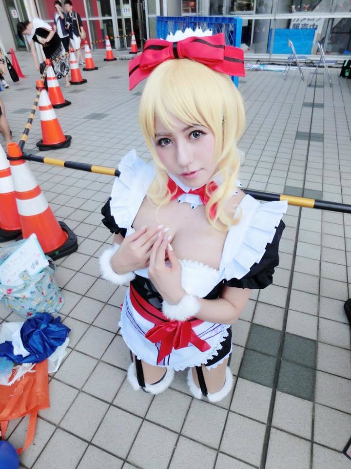 二次元才有的美好身材 台湾coser晒性感私照_