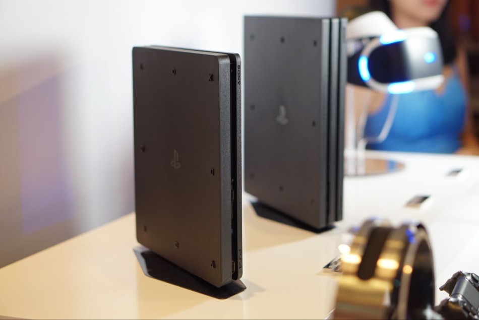 ps4新机pro与slim你该买哪台