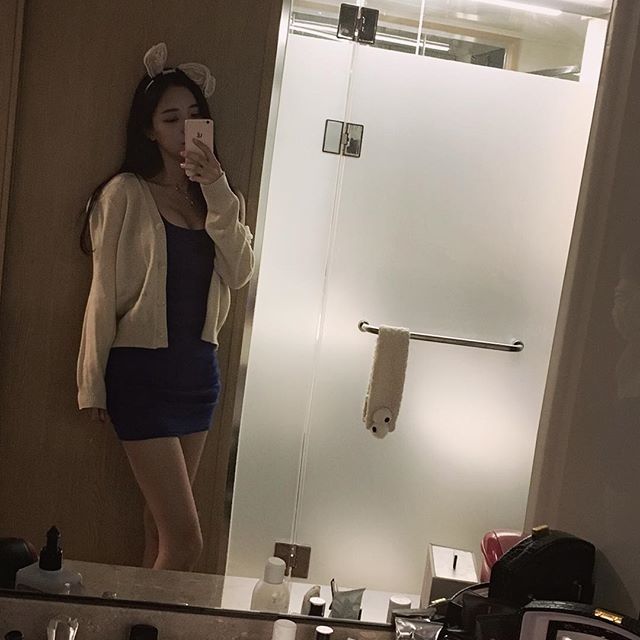 ></p></a> 韩国女主播晒性感自拍 长腿美胸身材不得了