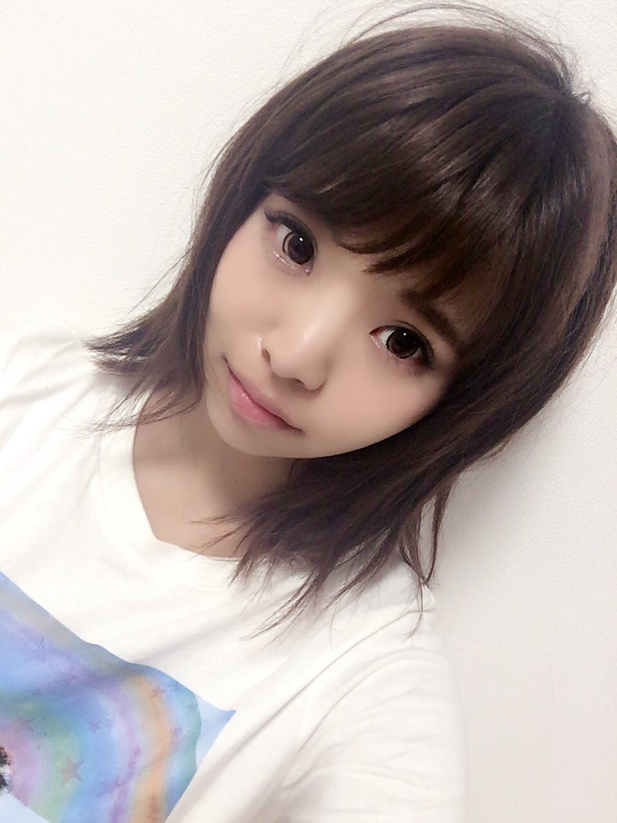 童颜巨乳美少女比基尼写真(5)