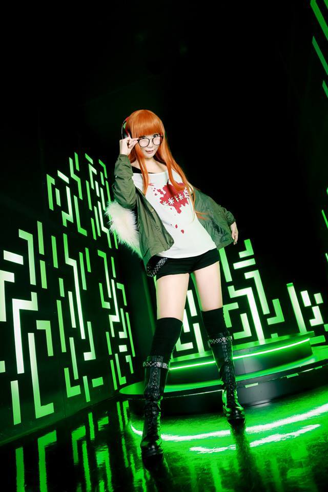 台湾正妹玩家cos游戏女主秀嫩白美腿_Z攻略-专