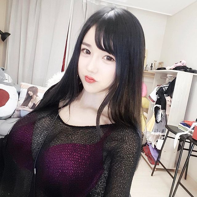 女主播晒新照 压力越来越大