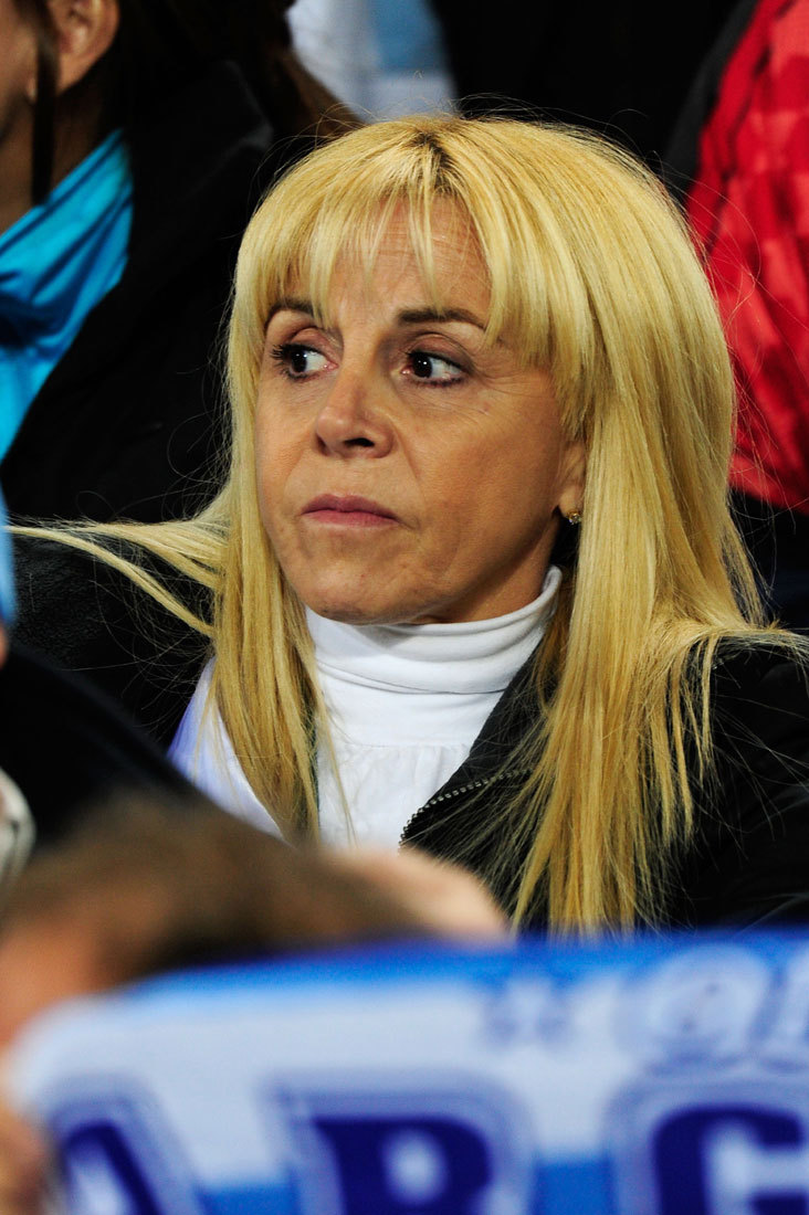 马拉多纳前妻为阿根廷加油 -- 佛山E家|佛山信息