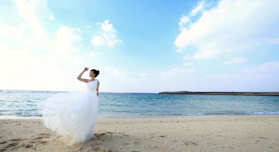 日本冲绳婚纱照_日本冲绳(2)
