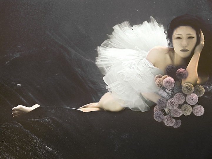 伤感婚纱照片大全_婚纱图片大全(2)