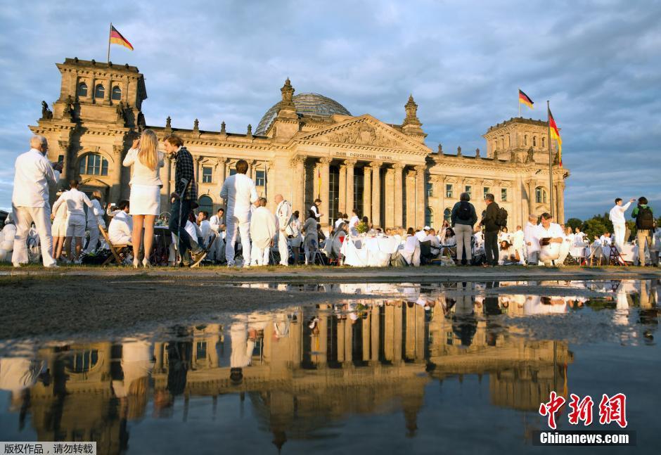 梅西死了-乐鱼app(leyu)官方网站-乐鱼官网