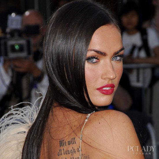 性感尤物都爱黑发色 魅惑风情挡不住